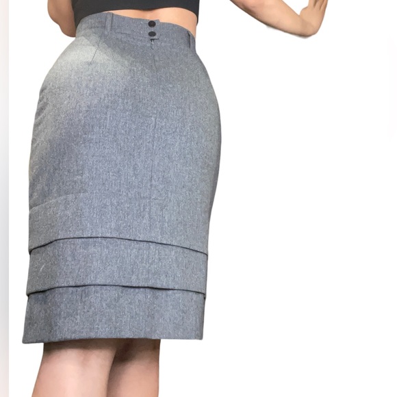 Escada Wool and Cashmere Blend Skirt - Picture 2 of 6